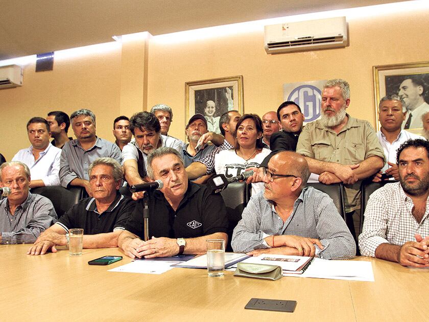 La CGT, junto a los movimientos sociales, vuelve a la calle, algo que no ocurría desde abril.