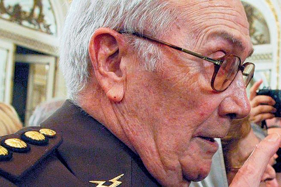 Juan Jaime Cesio recuperó su grado de coronel el 23 de marzo de 2006: se lo restituyó Néstor Kirchner