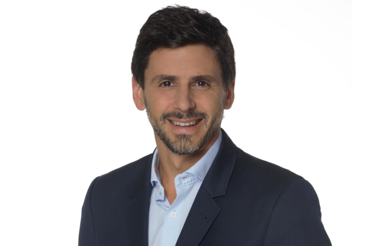 El desembarco es con 24 canales, explica Turovelzky.