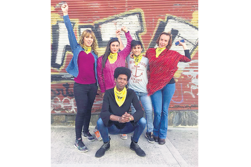 Algunxs de lxs integrantes de Unión Trans: Diana Sellanes, Josefina González, Alfonso Pisano, Marcela Pini y Delfina Martínez.