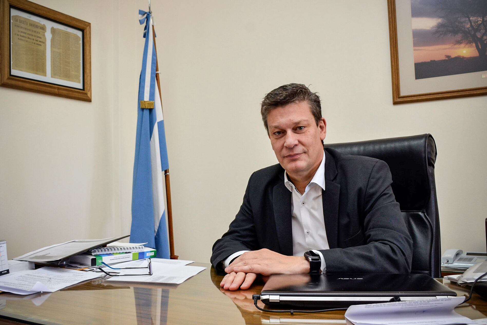 Oscar Alpa es el nuevo presidente del Consejo Interuniversitario Nacional.