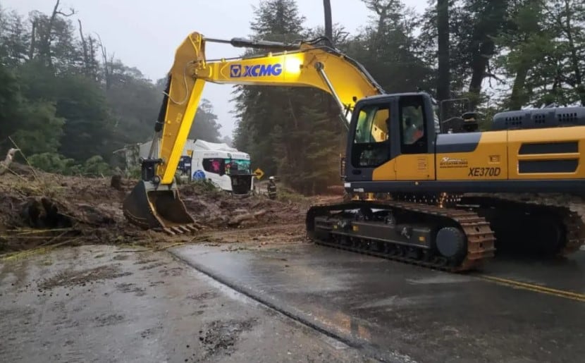 Siguen los trabajos de reparación en la zona del paso fronterizo de Neuquén.