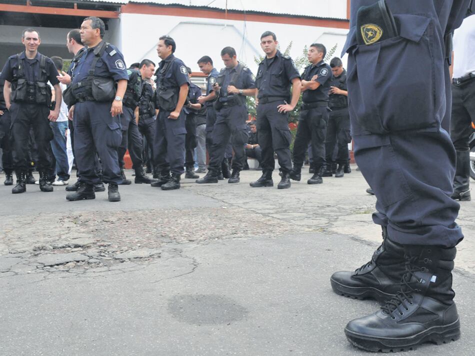 Expertos en seguridad ven la sindicalización como un cambio capaz de colaborar con la democratización.