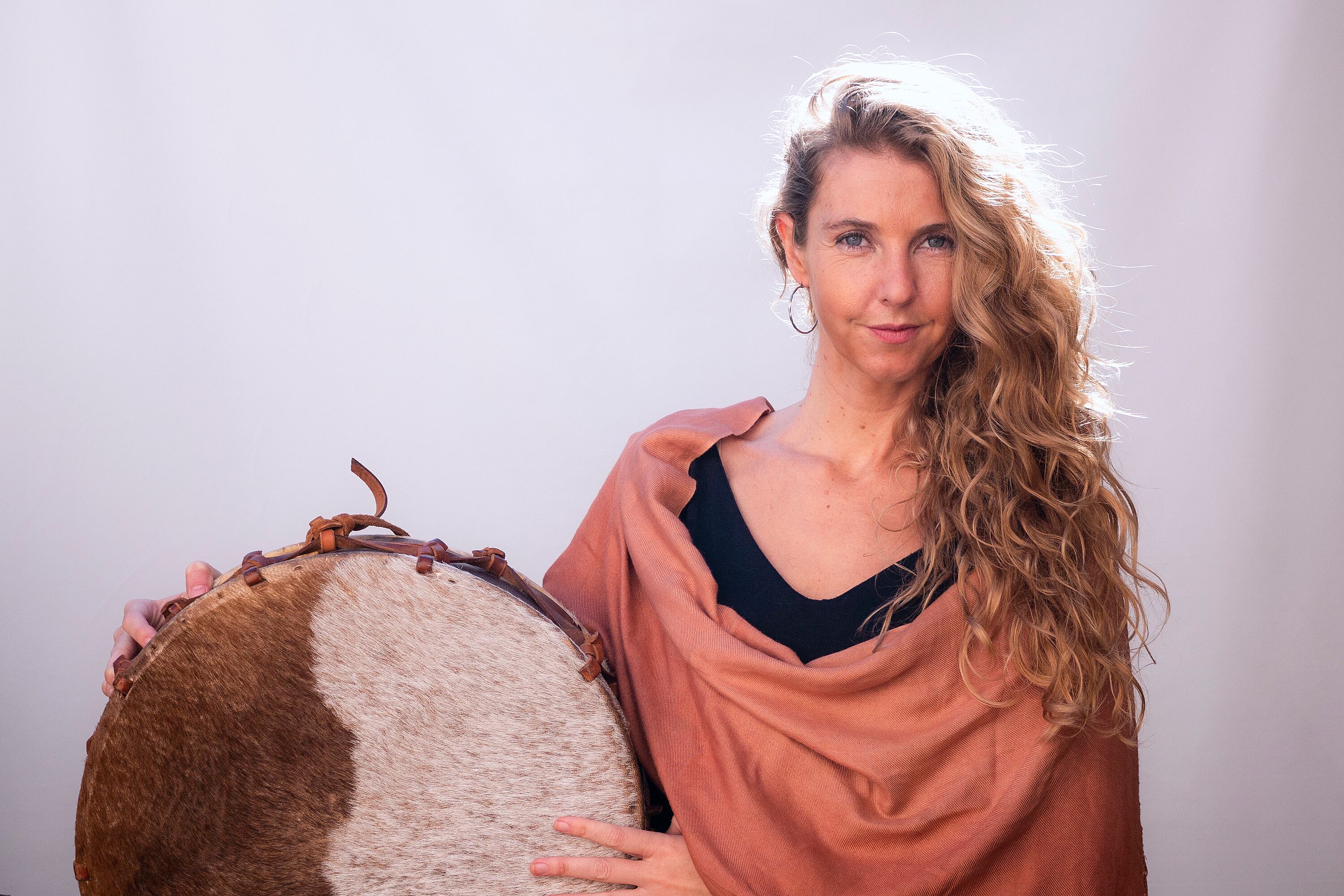 Estevan se presenta este sábado a las 21 en Espacio Tucumán, Suipacha 140.