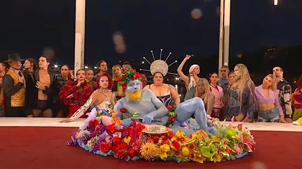 La ceremonia de apertura de los Juegos Olímpicos 2024, completamente dragueada. 