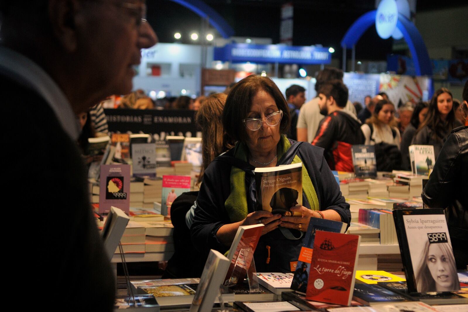 La pasión por la lectura no se detuvo en esta edición de la Feria, a pesar de la crisis. 