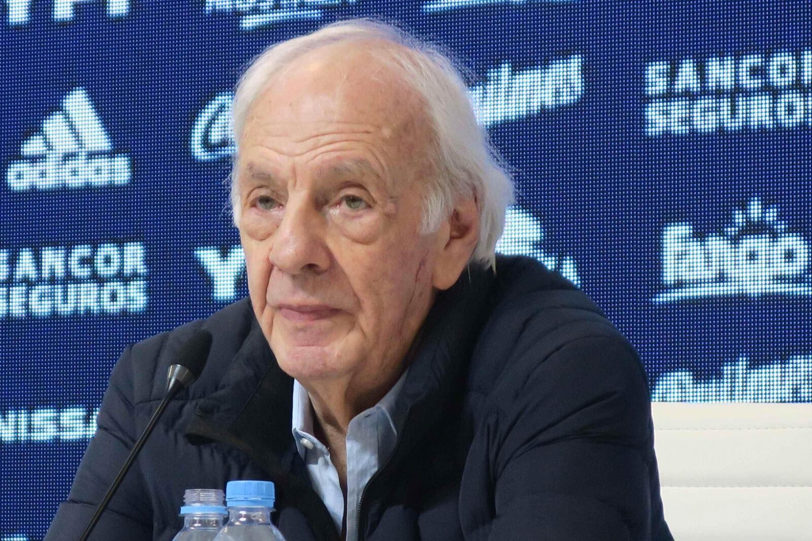 El director de selecciones nacionales César Menotti