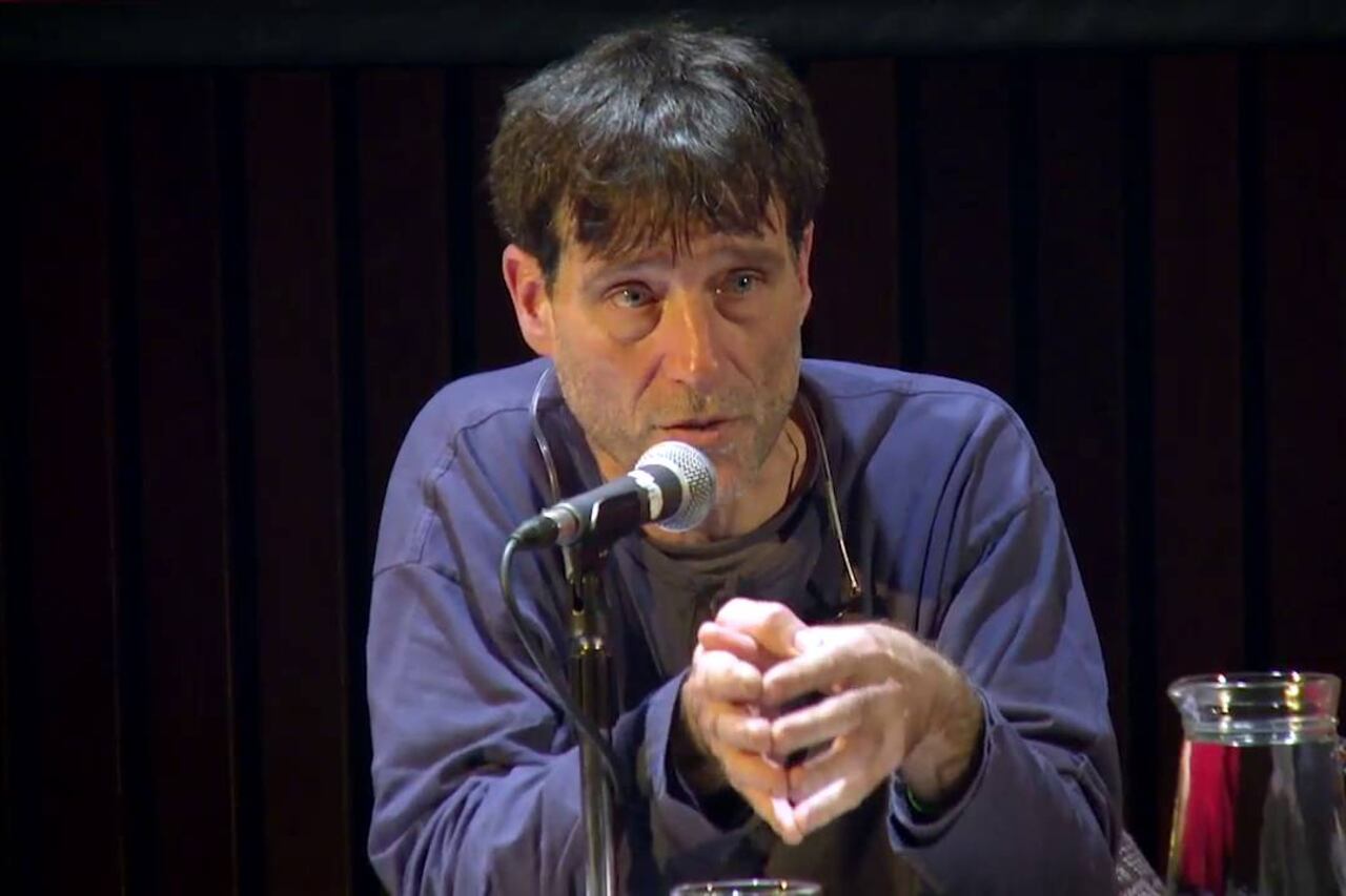 Paco Oliveira, cura párroco de la Isla Maciel, no sabe cuál será su destino.