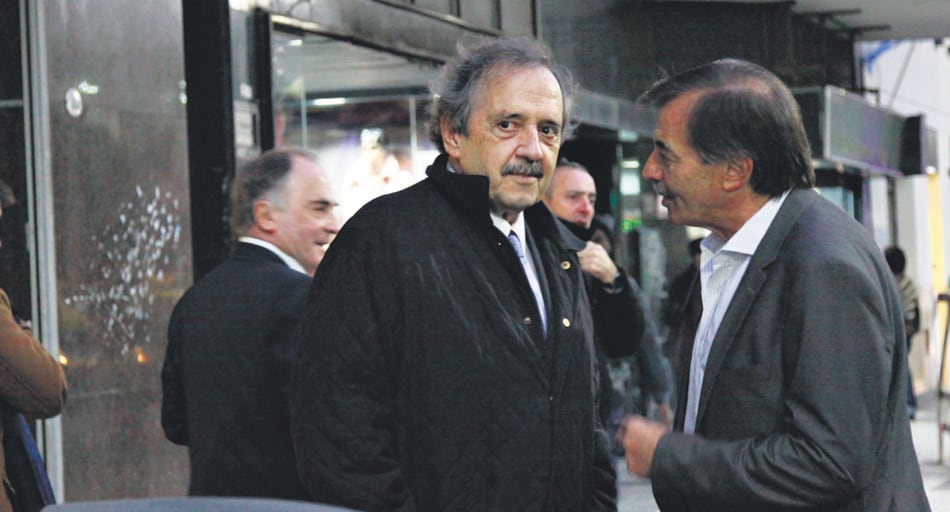 Ricardo Alfonsín y Miguel Bazze, dentro del ala “rebelde” del radicalismo.