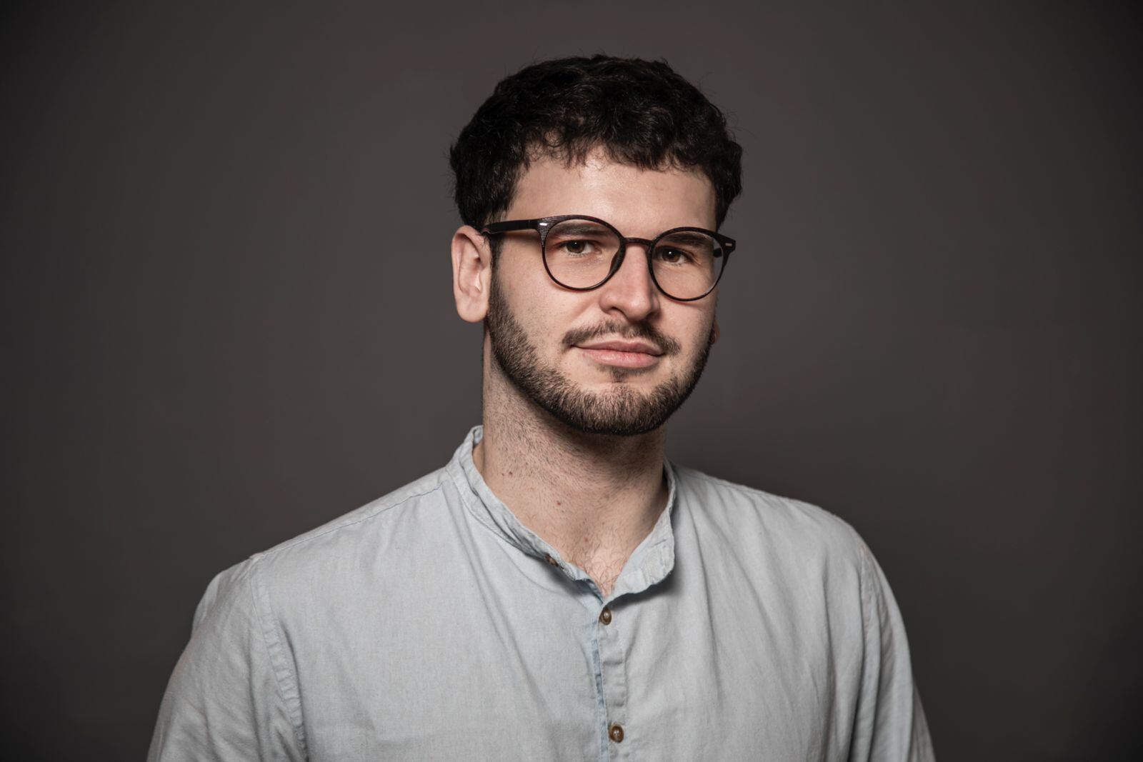 El director de la obra, Juanse Raush.