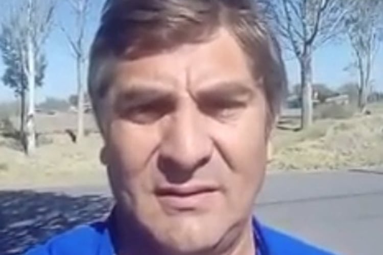 Claudio Rodríguez en el video que grabó dirigiéndose a Aguad.