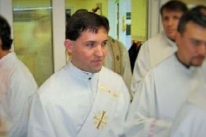 El sacerdote Cristian Vázquez.