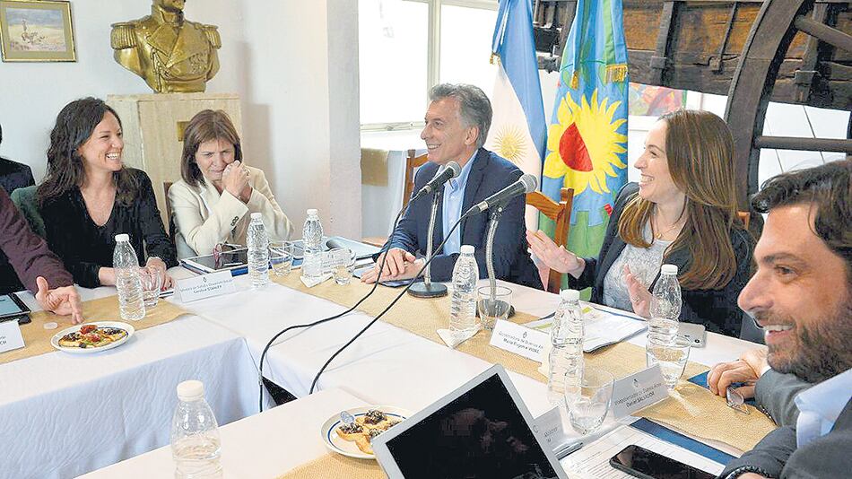 El presidente Macri se mostró junto a la gobernadora Vidal en Trenque Lauquen.