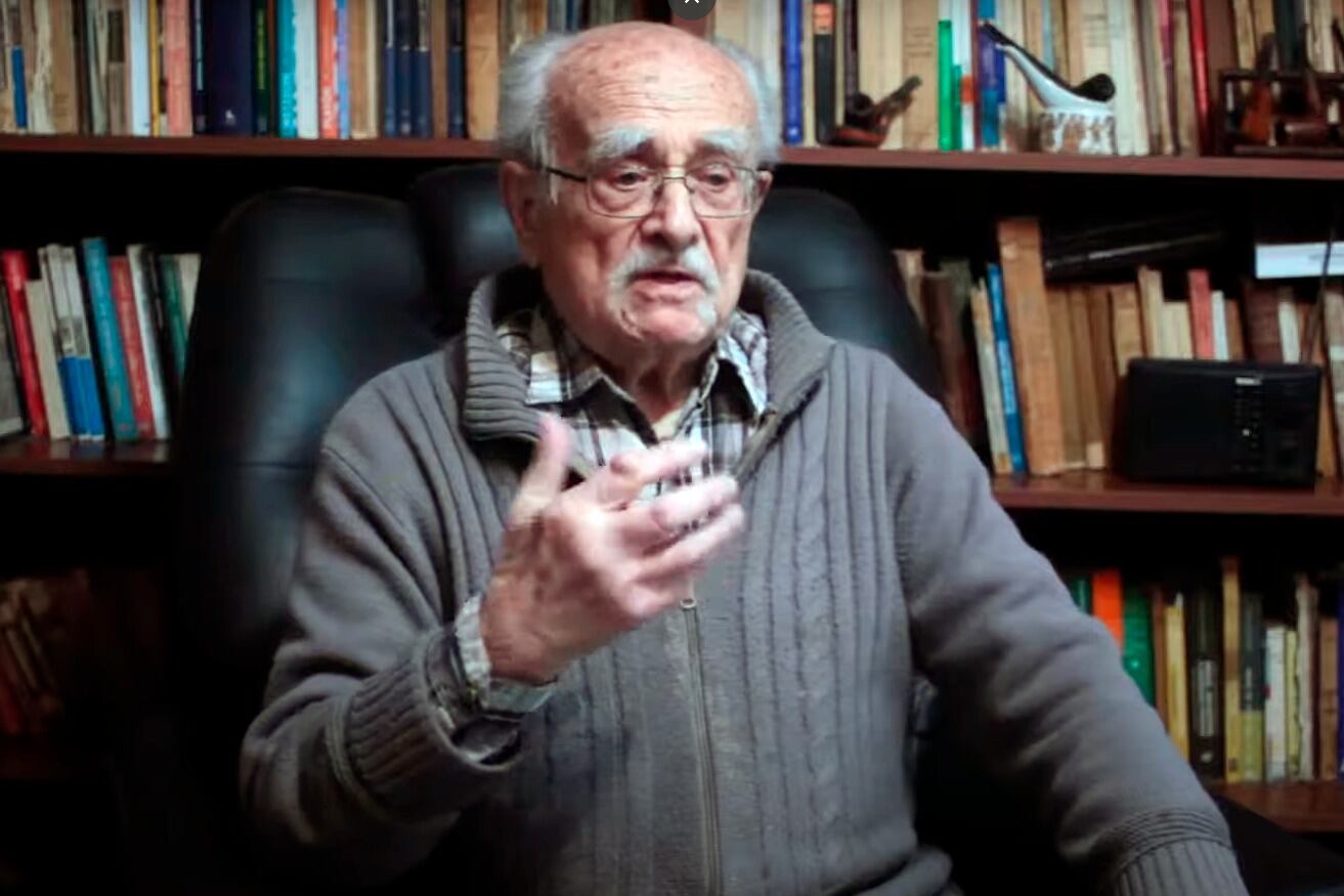 A los 95 años, murió el notable historiador argentino León Pomer.