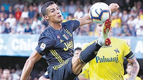 CR7 con la camiseta de Juventus.