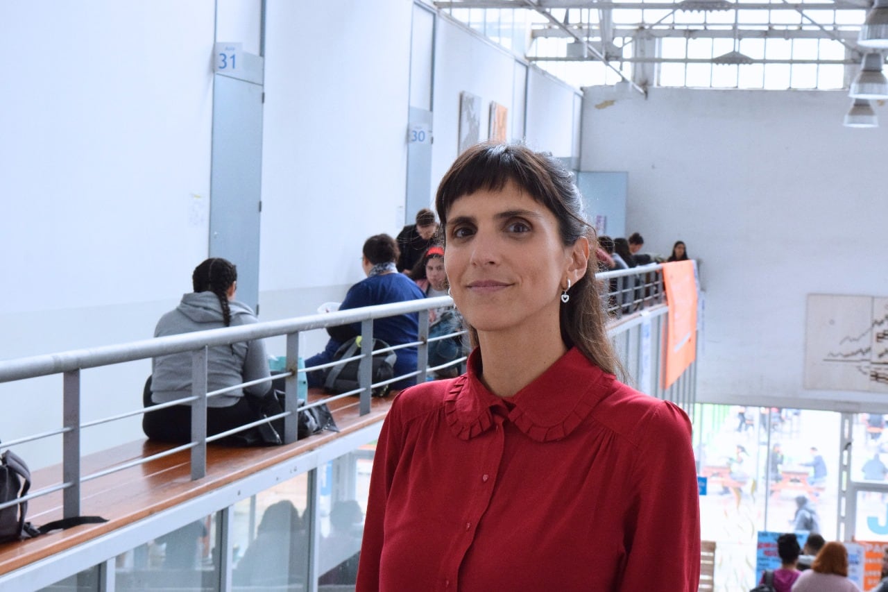 Daniela Losiggio dirige el área de Género, Diversidad y Derechos Humanos de la Universidad Nacional Arturo Jauretche (UNAJ)