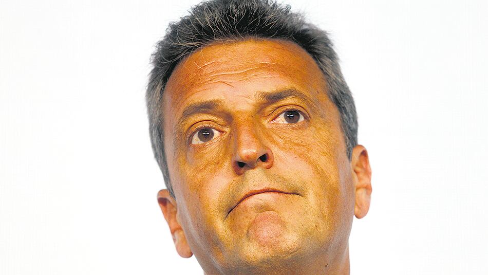 “El Gobierno no tiene ninguna voluntad de corregir el rumbo”, aseguró Sergio Massa.