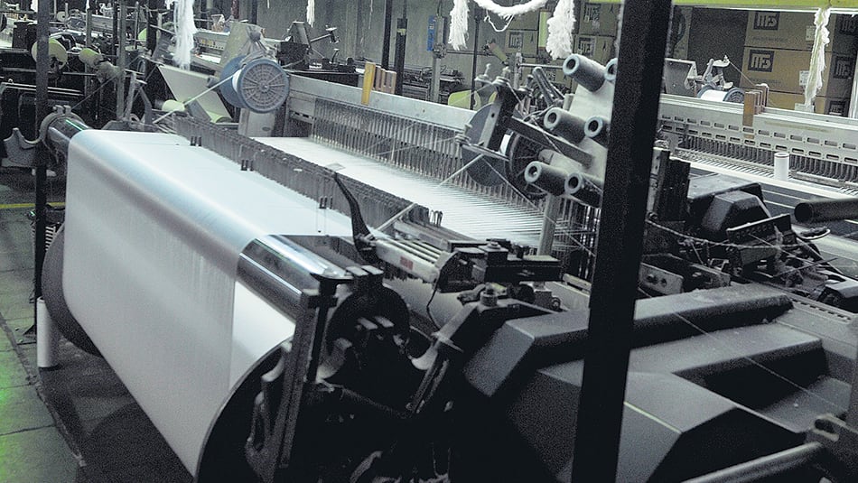 El sector textil se derrumbó 15,7 puntos en el uso de maquinaria.