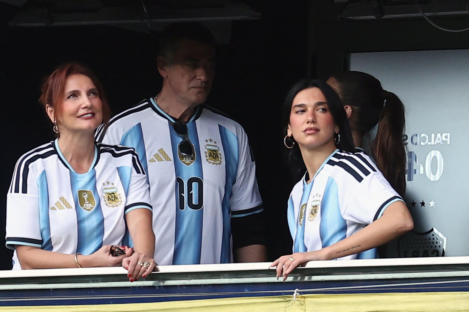 Dua Lipa presenció el Superclásico