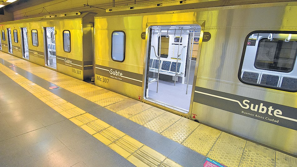 El valor del subte y la competencia con el metrobús inciden en la baja.