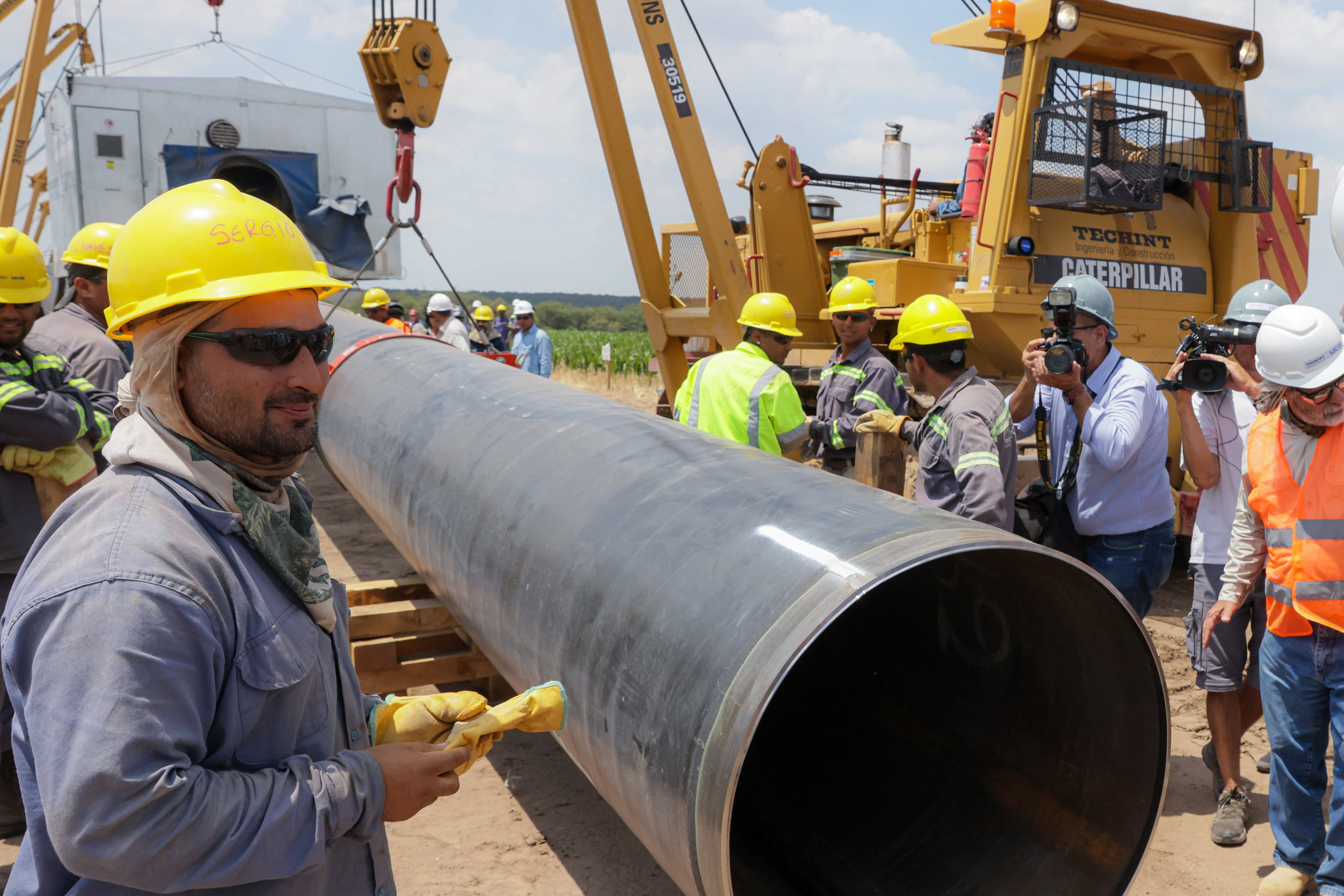 El gasoducto Néstor Kirchner se construye gracias a la contribución del aporte solidario de las grandes fortunas.