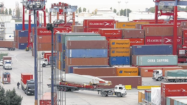 En noviembre, la importación de bienes de capital medida en unidades se desplomó 40,5 por ciento.