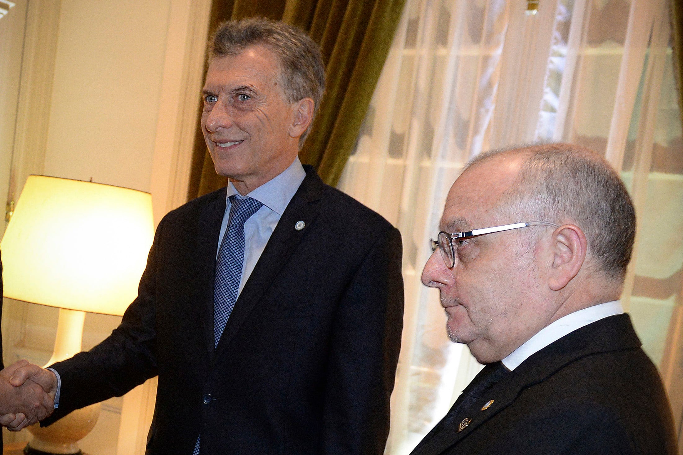 Macri y Faurie, endeudadores ante el mundo.
