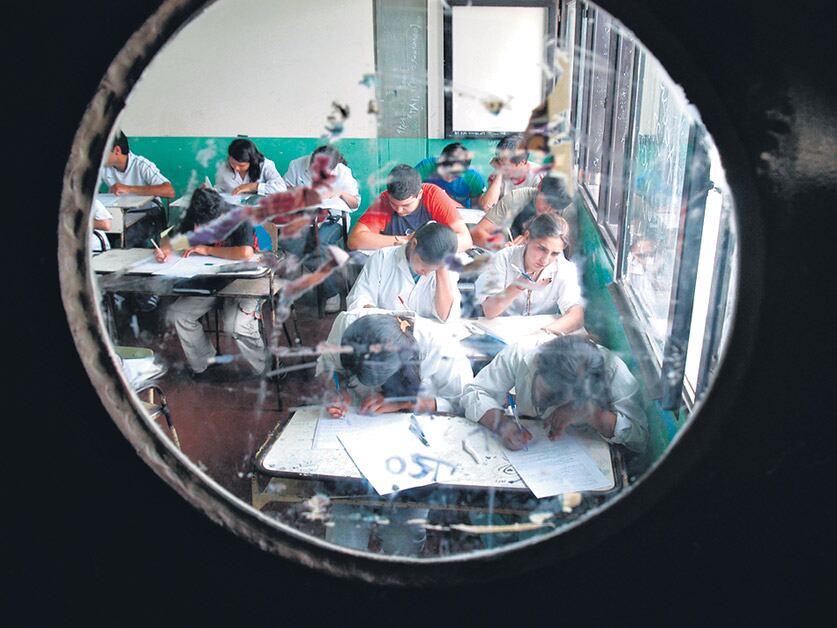 Del total de encuestados, el 11 por ciento aseguró que regularmente se burlan de ellos.