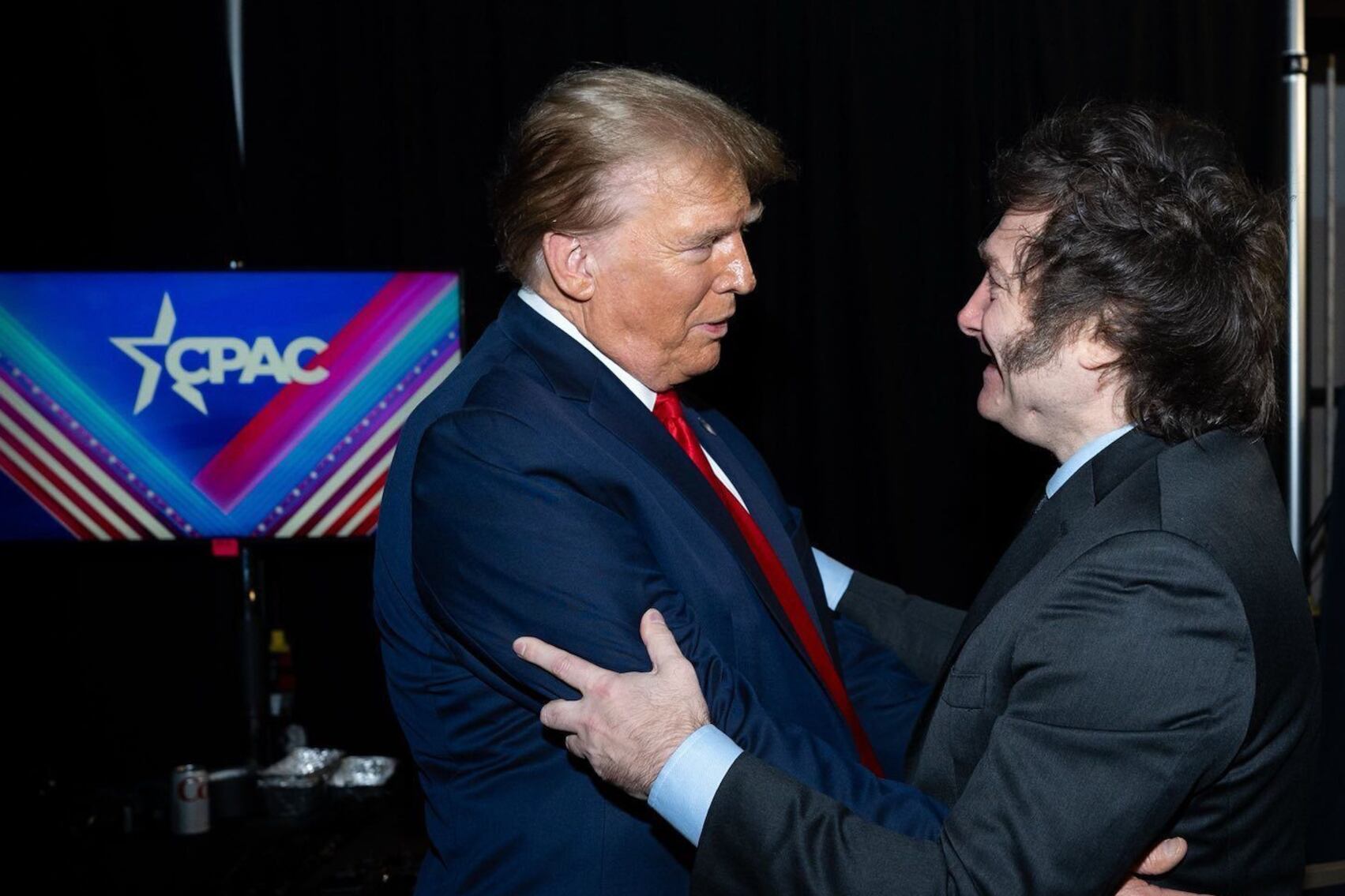 Milei y Trump tras participar de la cumbre conservadora de la CPAC.