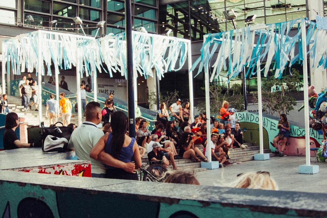 Cinematique Abasto se puede ver los sábados a las 16 en Roseti (Gallo 764).