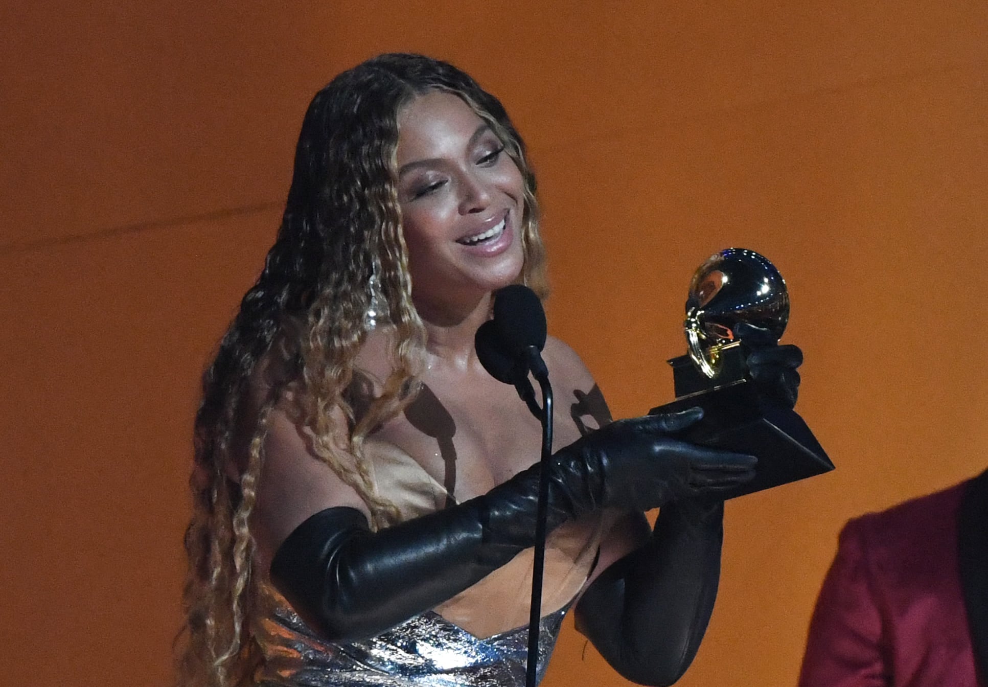 Beyoncé, al recibir en 2023 el Grammy al Mejor Álbum de Música Dance/Electrónica por "Renaissance"