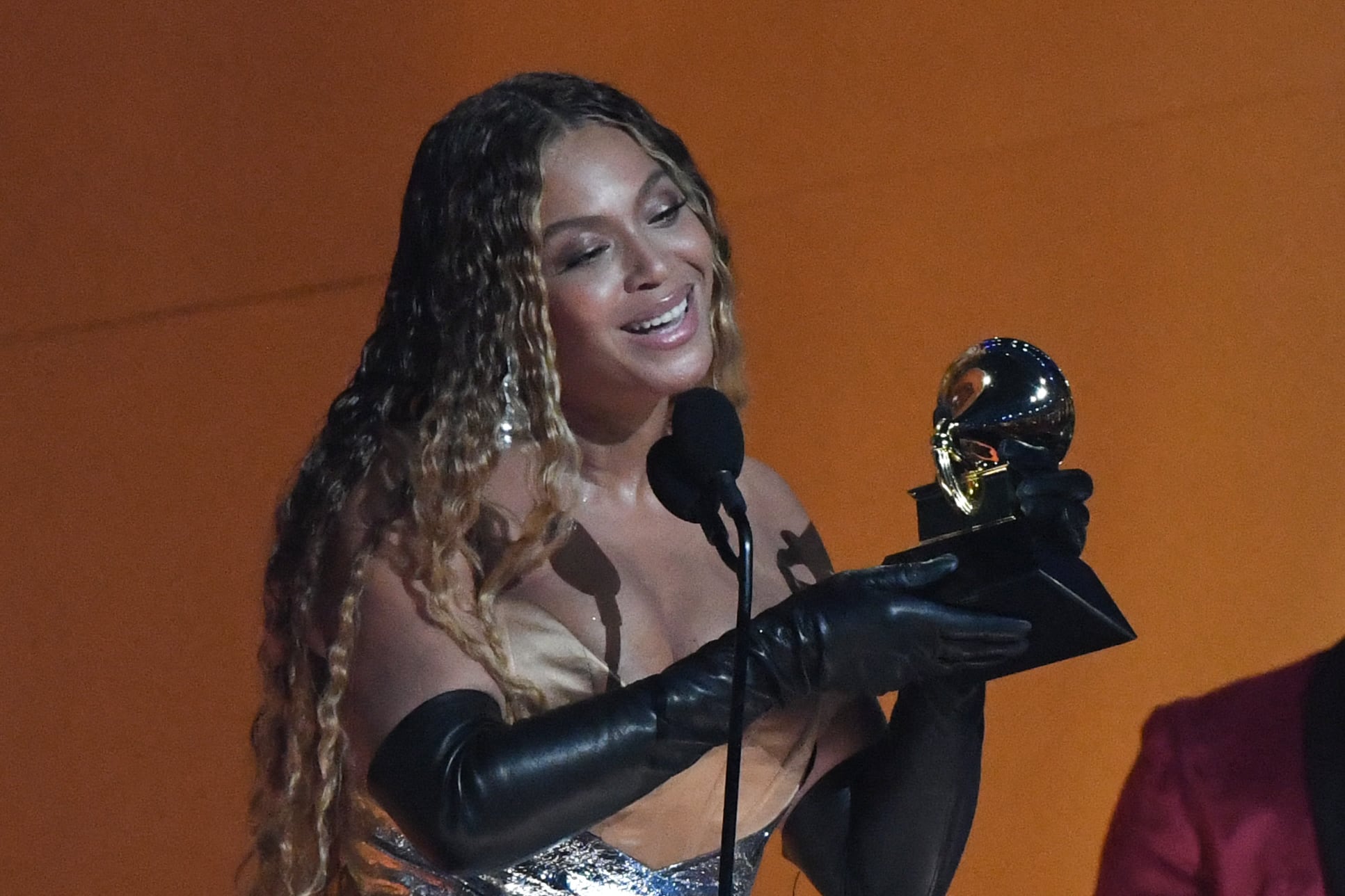 Beyoncé, al recibir en 2023 el Grammy al Mejor Álbum de Música Dance/Electrónica por "Renaissance"