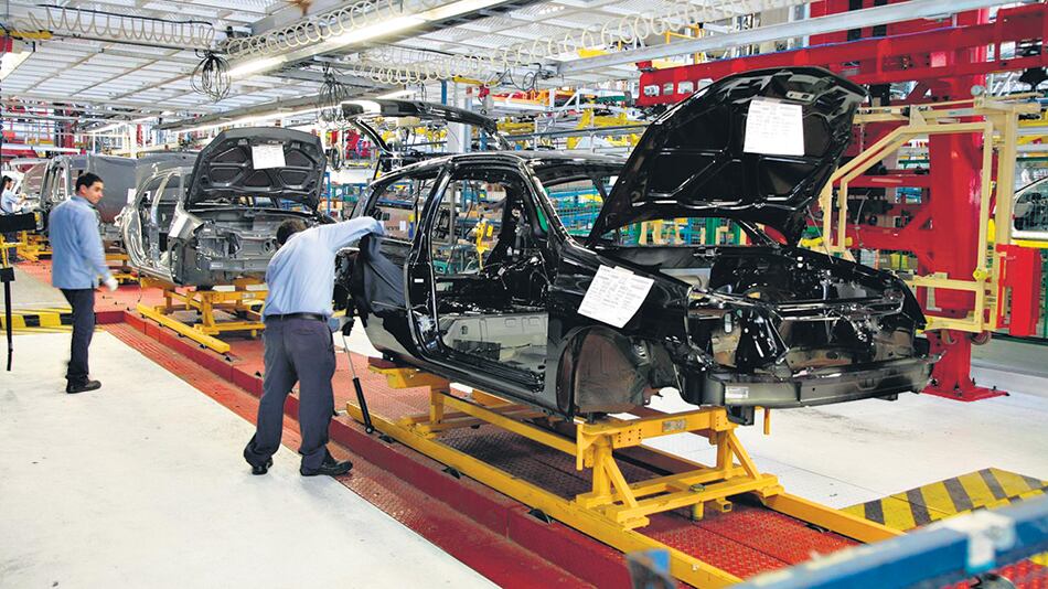 La producción llegó el mes pasado a 46.961 unidades nacionales.