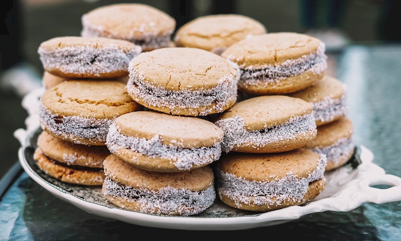Los alfajores argentinos quedaron en el puesto 7 de la prestigiosa guía culinaria. (Taste Atlas)
