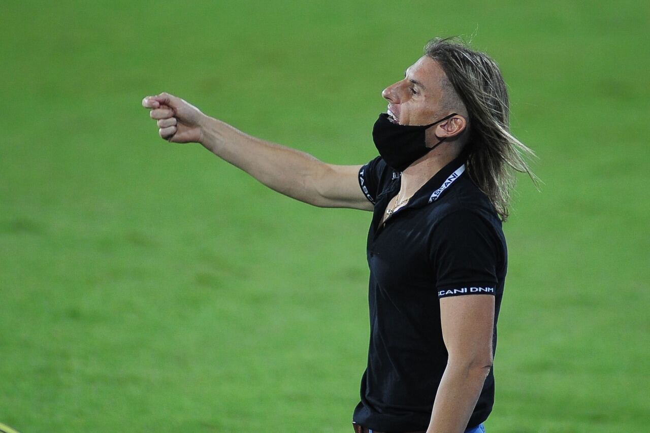 Beccacece, al frente del Halcón.