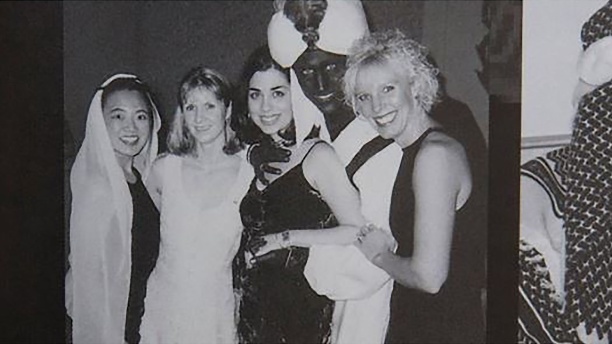 "Fue algo estúpido que desearía no haber hecho pero que hice y por lo que me disculpo", dijo Trudeau.