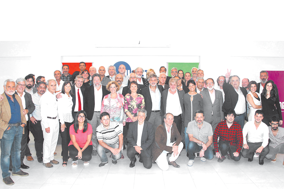 Los dirigentes porteños se reunieron el lunes a la noche en la UMET.