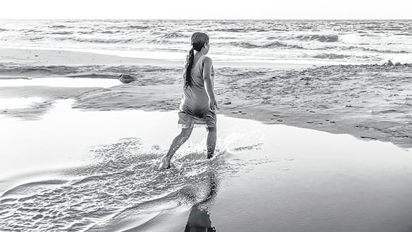 Yaela Aparitzio en la escena culminante de Roma, de Alfonso Cuarón, la película protagonista de la ceremonia del Oscar.