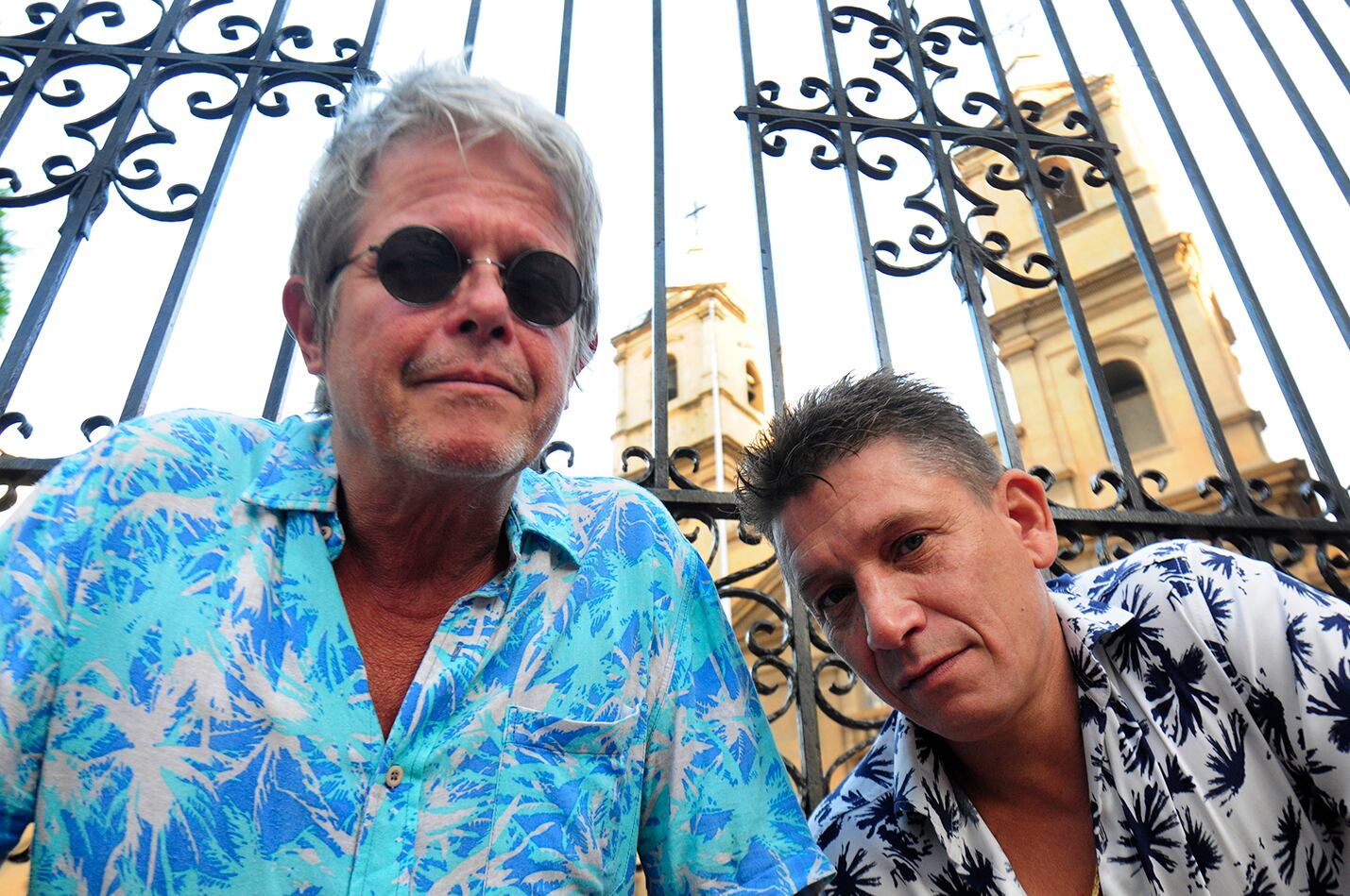 Juan del Barrio y Gato Azul, dos de los Abuelos.