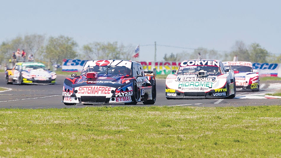 Matías Rossi, ganador del TC en Paraná.