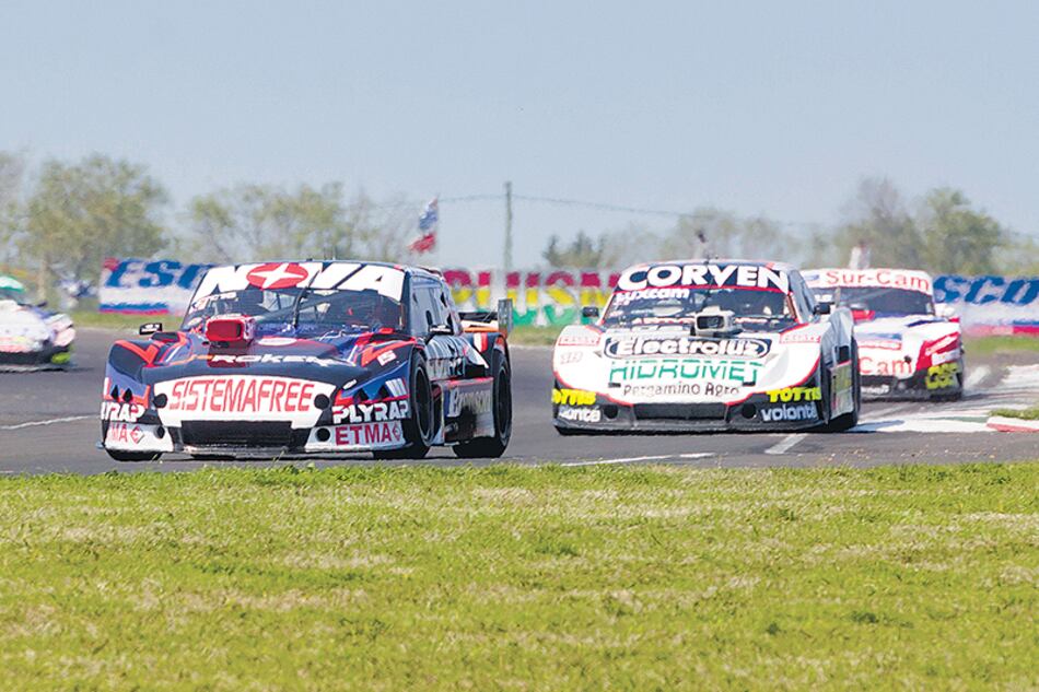 Matías Rossi, ganador del TC en Paraná.