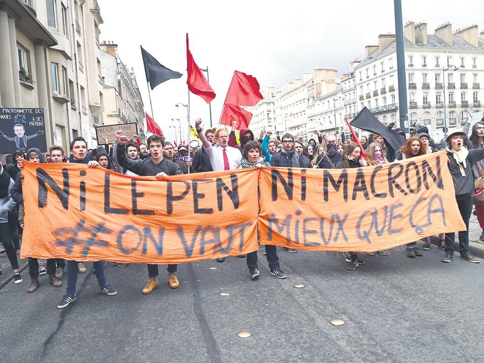 Los llamados “ni ni” rechazan tanto la candidatura de la ultraderechista Le Pen como la del centrista liberal Macron.