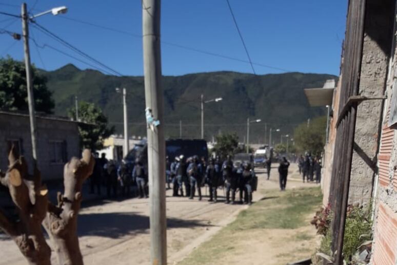 La Policía en el barrio Justicia