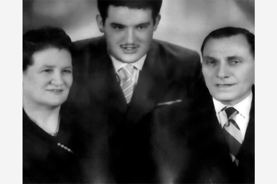 Guano con su compañera Carmen y su hijo Chiqui. 