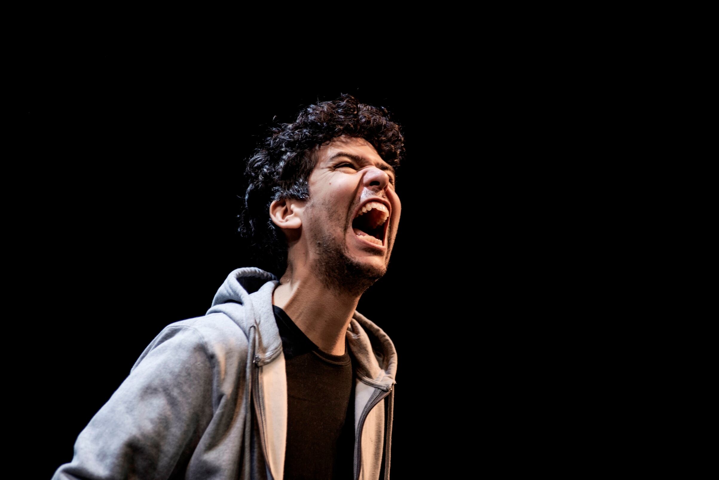 Federico Ottone es Diego en "Ahoradespués".