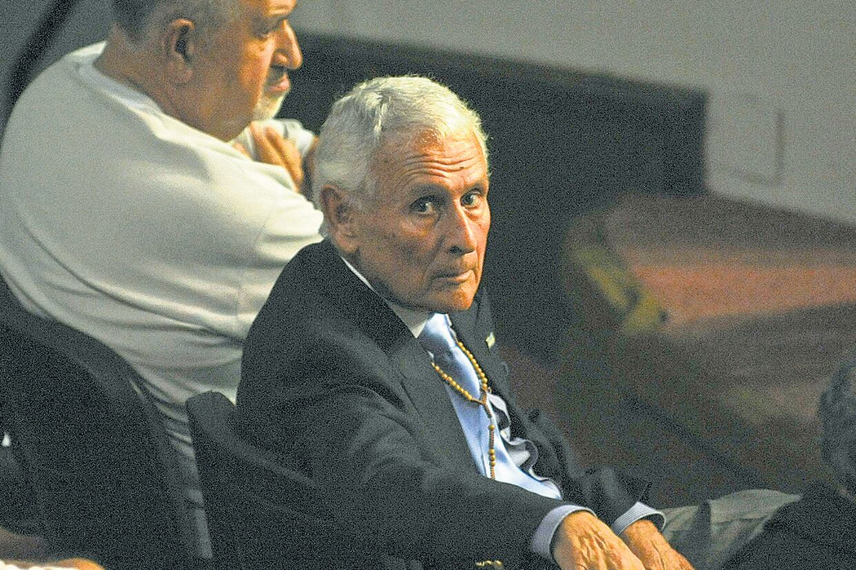 El genocida Miguel Etchecolatz fue trasladado desde la cárcel de Ezeiza el 29 de diciembre pasado.