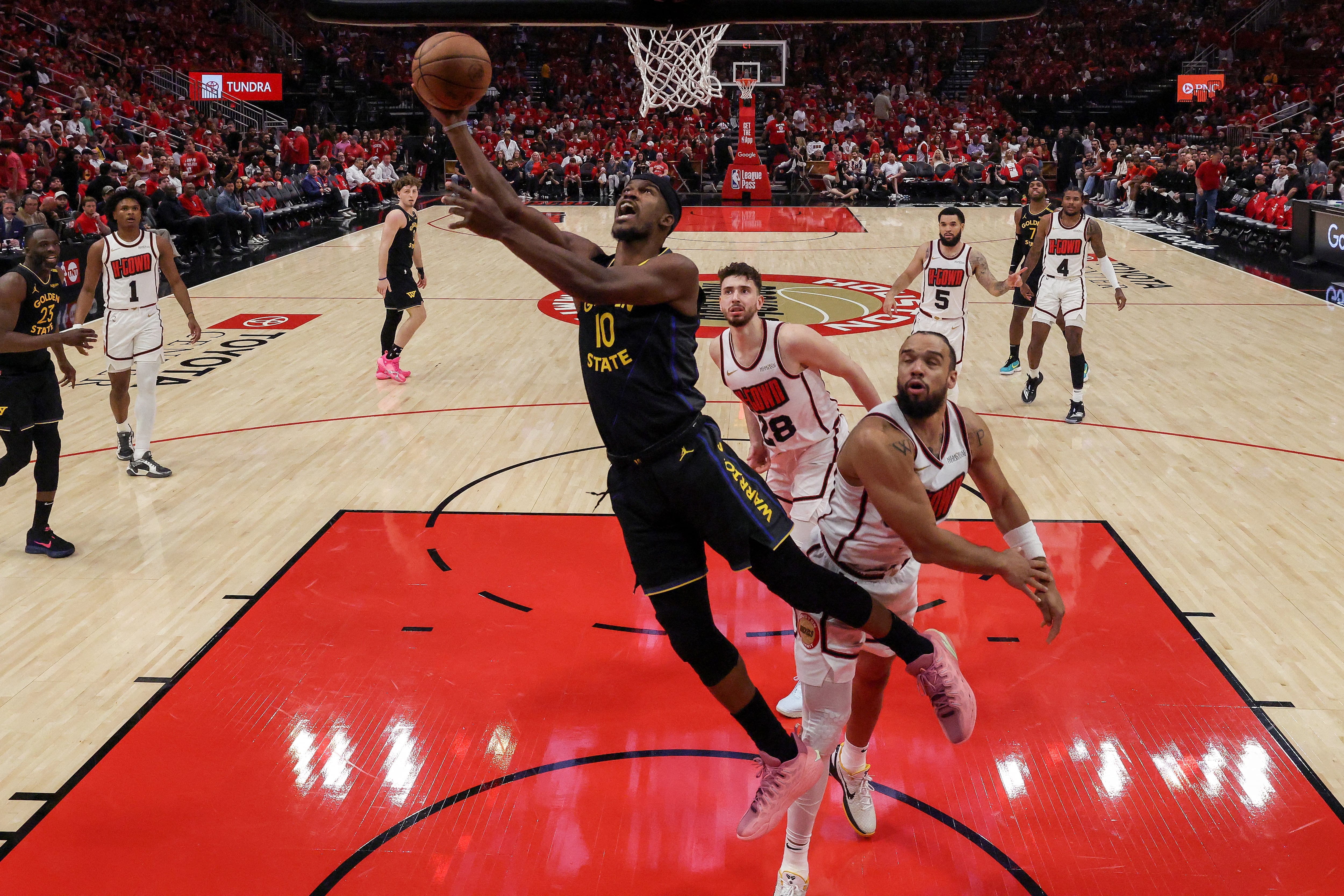 Jimmy Butler, otra vez clave en el triunfo de Golden State Warriors