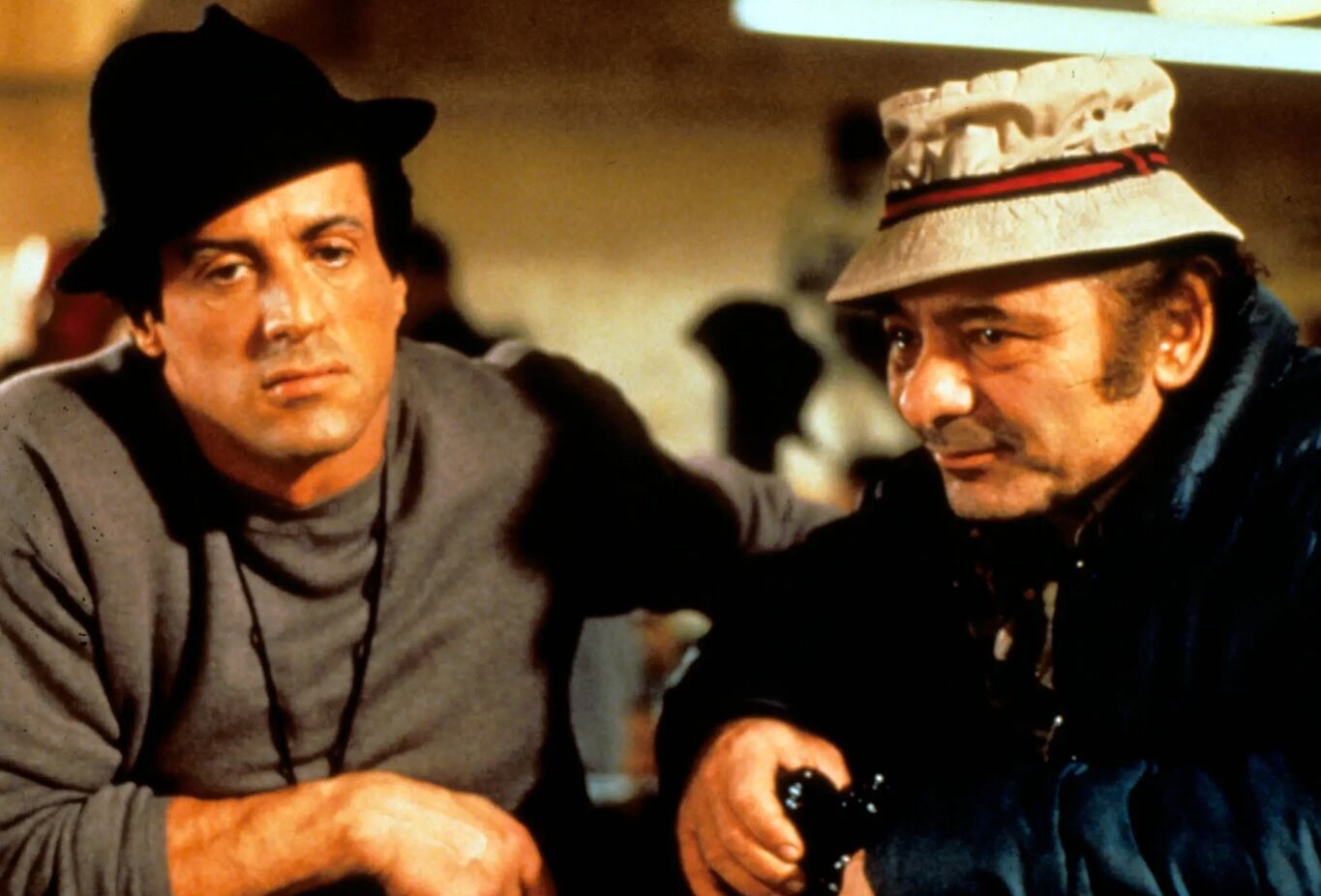Burt Young (Paulie), junto a Sylvester Stallone (Rocky).