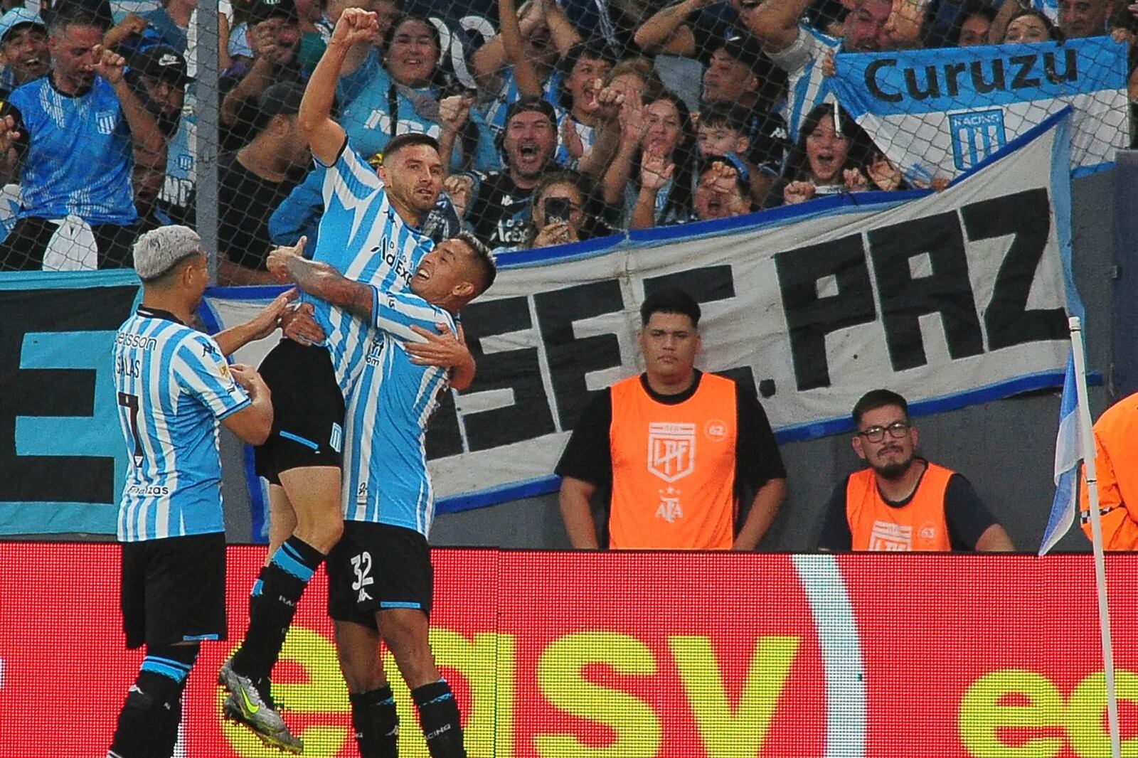 Maravilla Martínez sigue su racha goleadora.