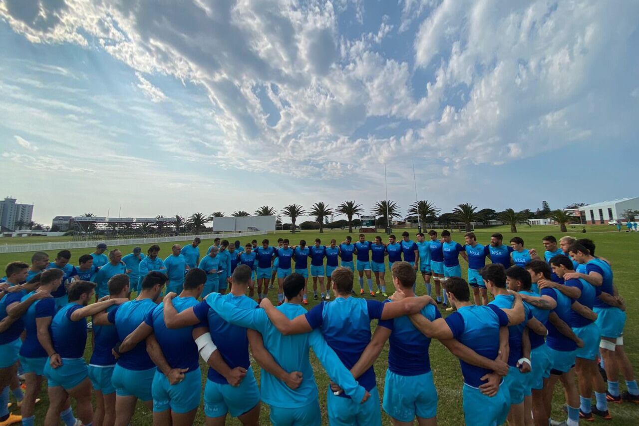 Los Pumas, dejaron Port Elizabeth y viajaron a Ciudad del Cabo.